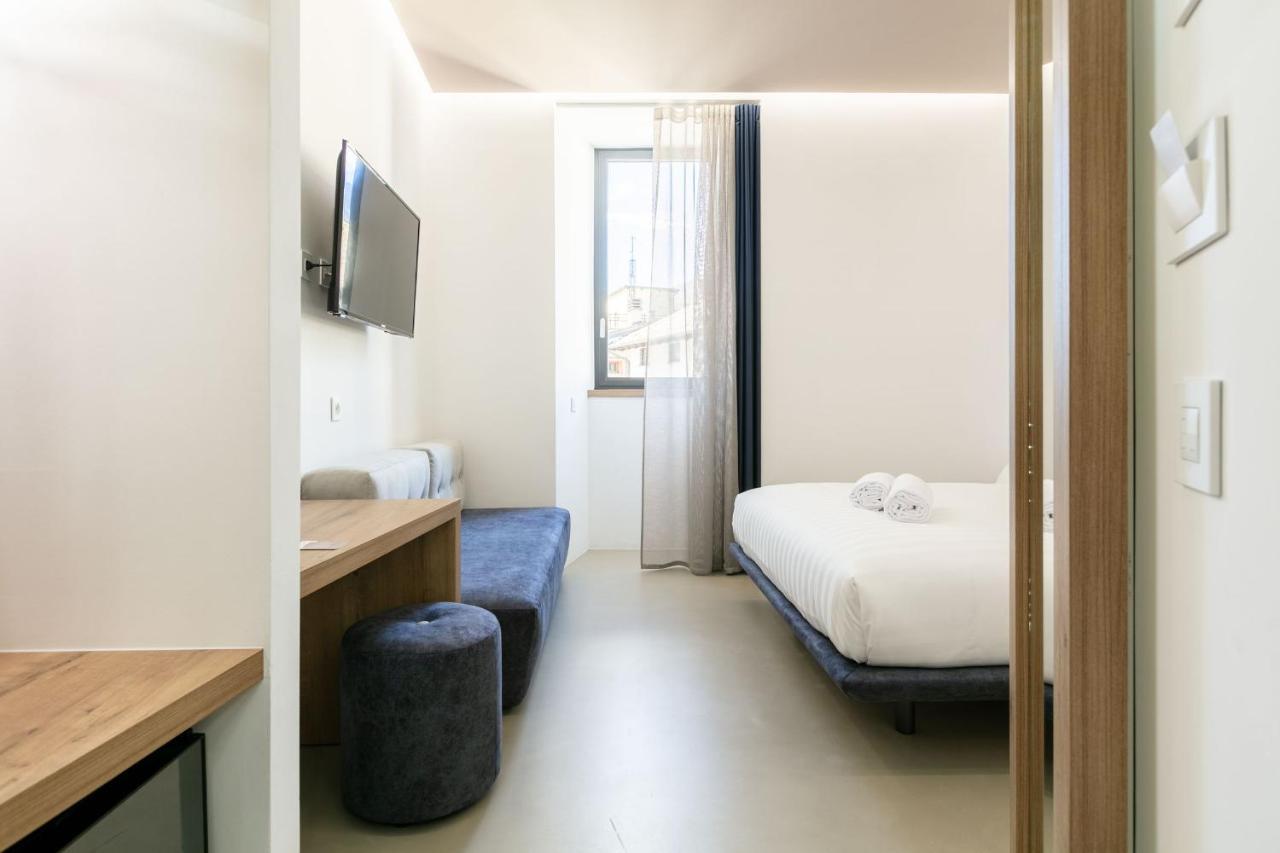 Domus Cavour Rooms&Suites Tirano Chambre photo