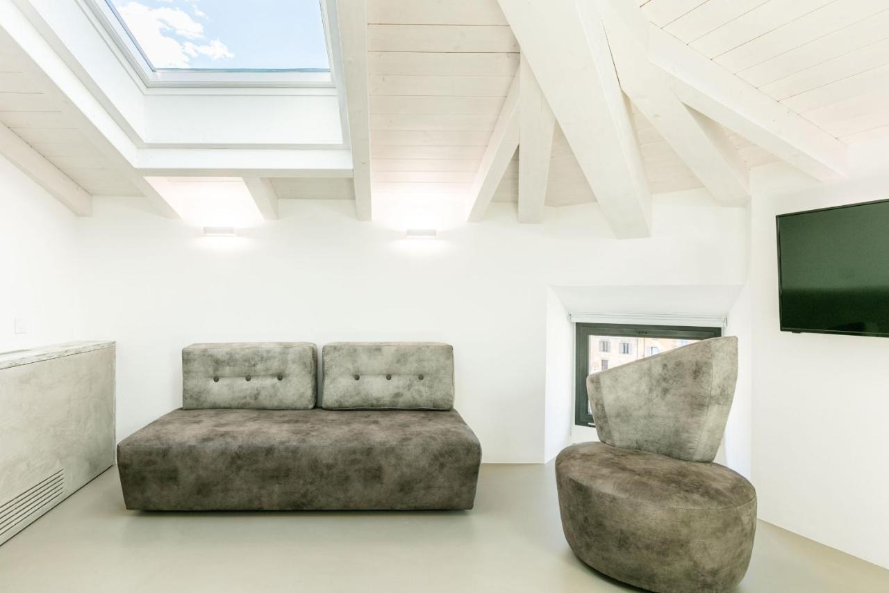 Domus Cavour Rooms&Suites Tirano Extérieur photo